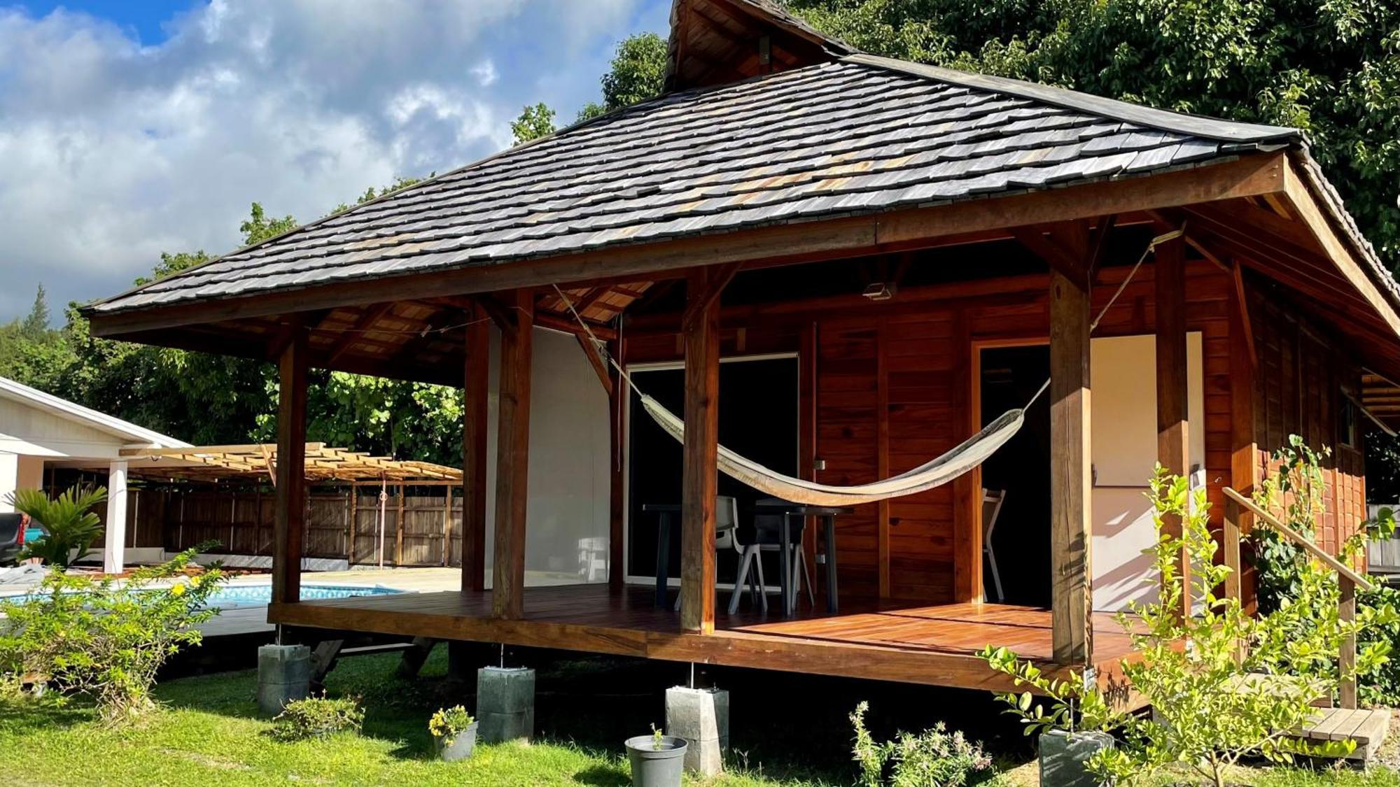 Raiatea - Orion Pool Bungalow Uturoa Exterior foto